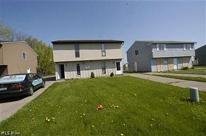 1st image of 1737-1739 Crehore St