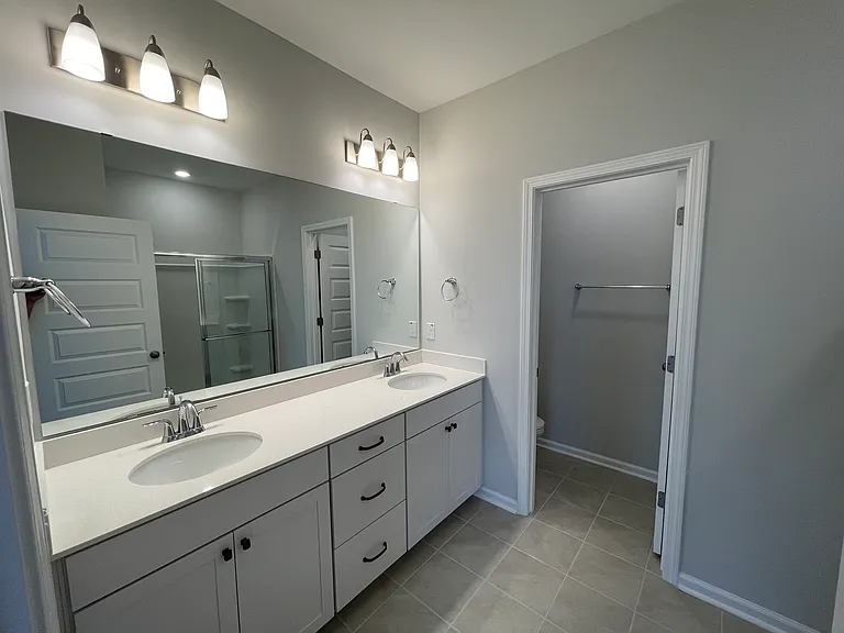 1408 Irving Hill Dr — Photo 27