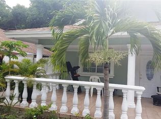 2496 Andrew Dr, Naples, FL 34112