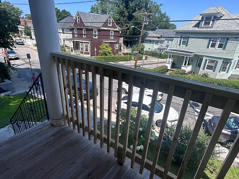 229 Poplar St #3 — Photo 11