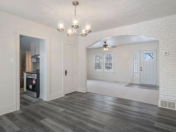 5th image of 2330 Avenue G