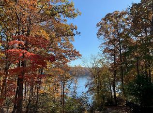 303 Madeline Ln, Mineral, VA 23117