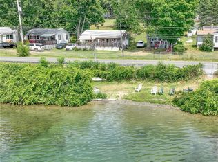 9 Waterfront Ct #N, Hopewell Junction, NY 12533