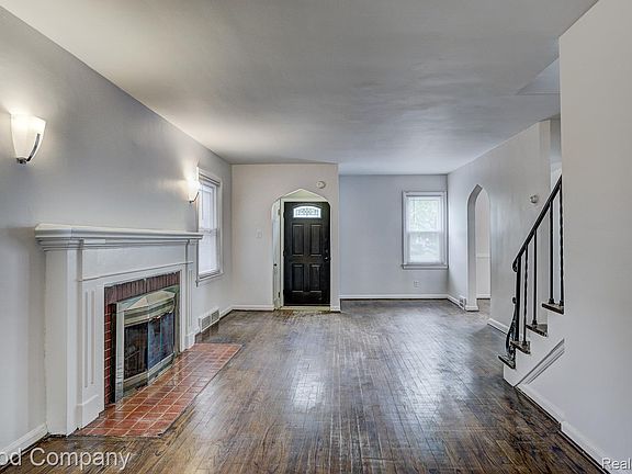 4th image of 20259 Warrington Dr