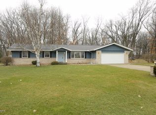 69646 Rose Rd, Sturgis, MI 49091