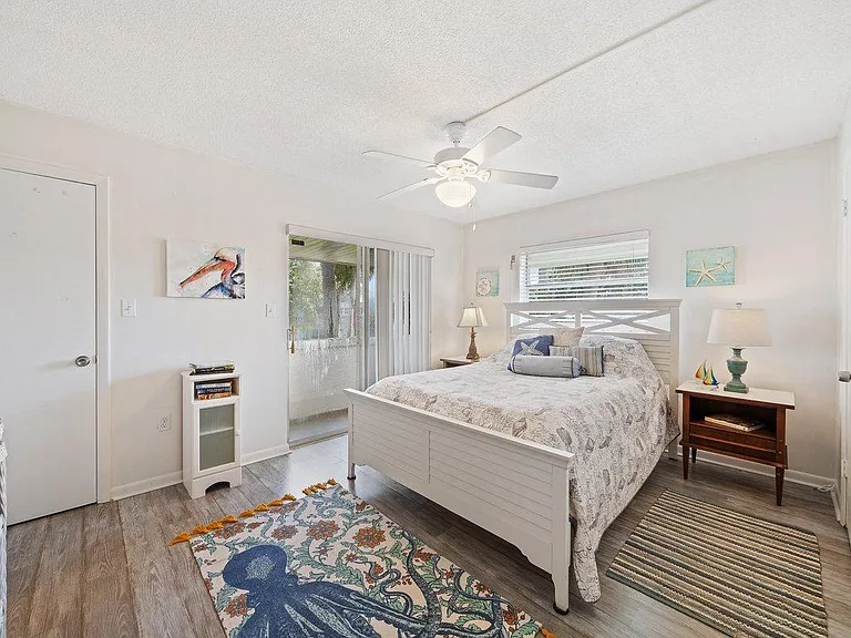 422 Blue Jay Ln — Photo 22