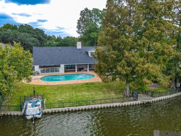 4118 Lake Sherwood Ave E, Baton Rouge, LA 70816