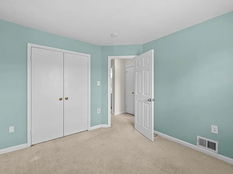 2178 Mager Dr — Photo 20