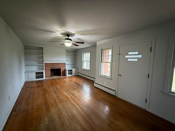 2nd image of 16426 Virginia Ave