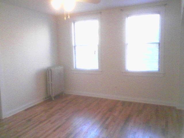 2nd image of 4123 N Kenmore Ave #111