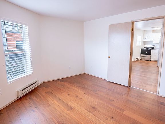 5th image of 3401 Pacific Ave APT A104