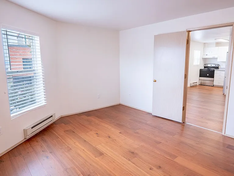 3401 Pacific Ave — Photo 9