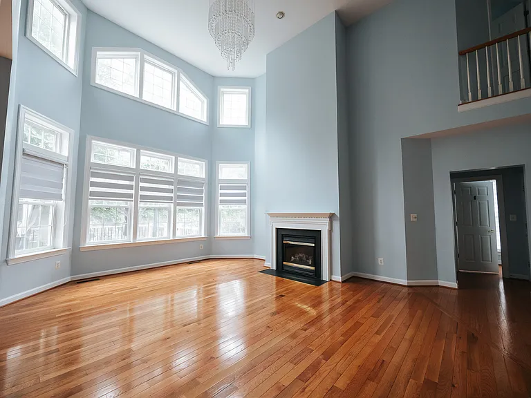 1832 Woods Edge Dr NE — Photo 9