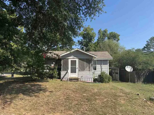 301 E Church St, Plumerville, AR 72127