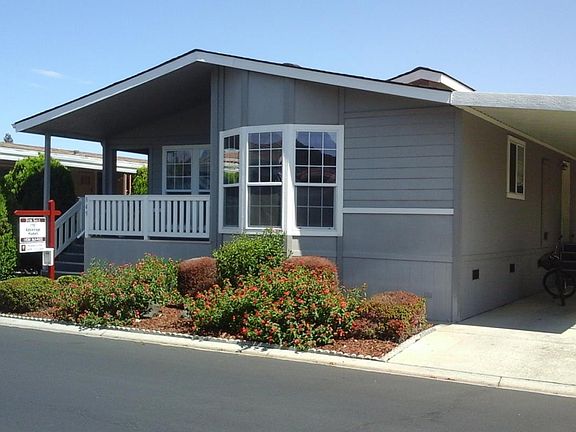 2nd image of 849 Villa Teresa Way #849