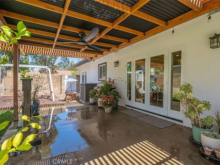 1025 Kent Dr — Photo 31