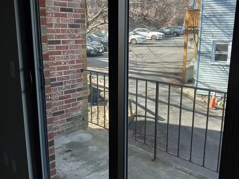 566 Washington St #1 — Photo 30