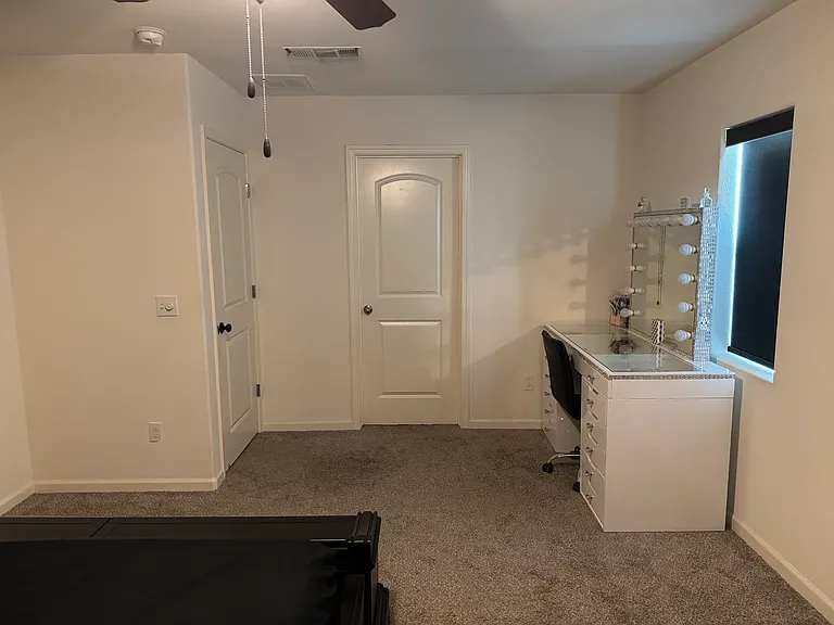 916 N Redondo St — Photo 22