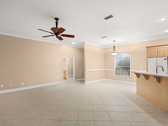 5th image of 408 W 17th St