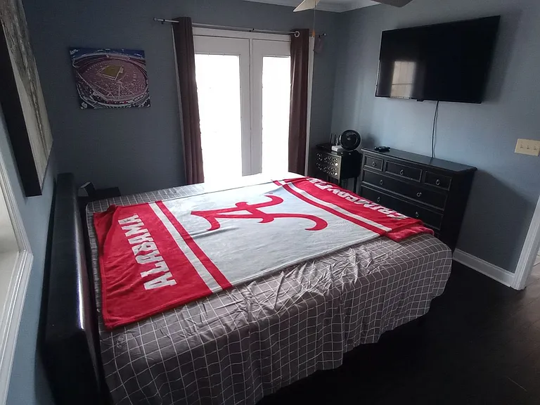 824 Frank Thomas Ave #3 — Photo 7