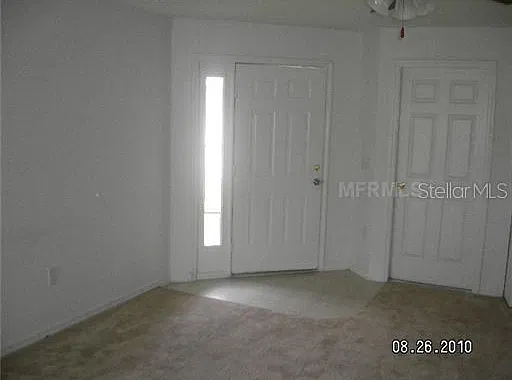 3 bed, 2.0 bath, 1342 sqft, $2,200 — Photo 3