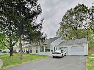 9 Poppy Ct #C, Lakewood, NJ