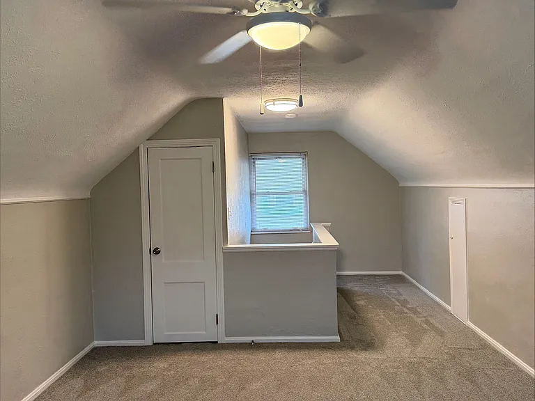 916 Clearview Ave — Photo 5