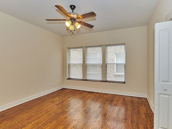 4th image of 1609 W Farwell Ave #3
