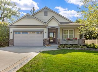 204 Summerhaven Ln, Lake Geneva, WI 53147