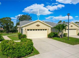 8539 Ibis Cove Cir #M-660, Naples, FL 34119