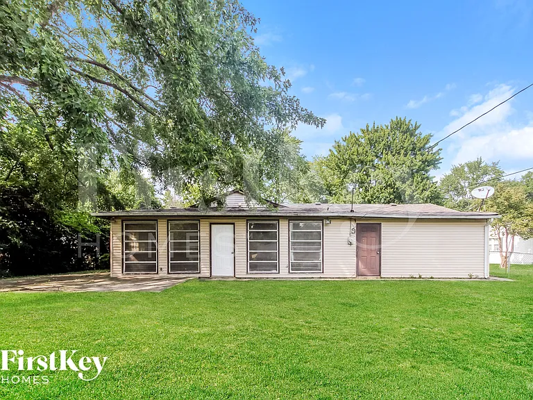 1733 Alimingo Dr — Photo 15