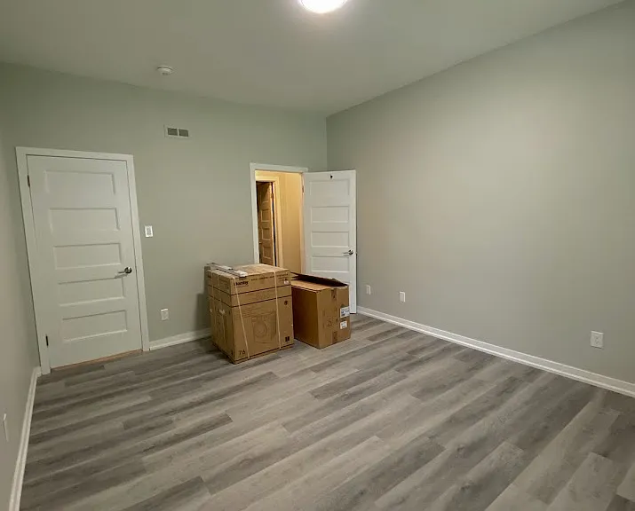 203 Elmwood Ave E #MAIN — Photo 15