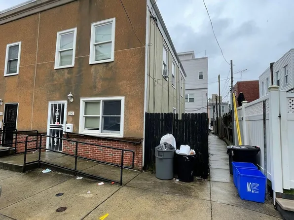 2242 Latona St, Philadelphia, PA 19146