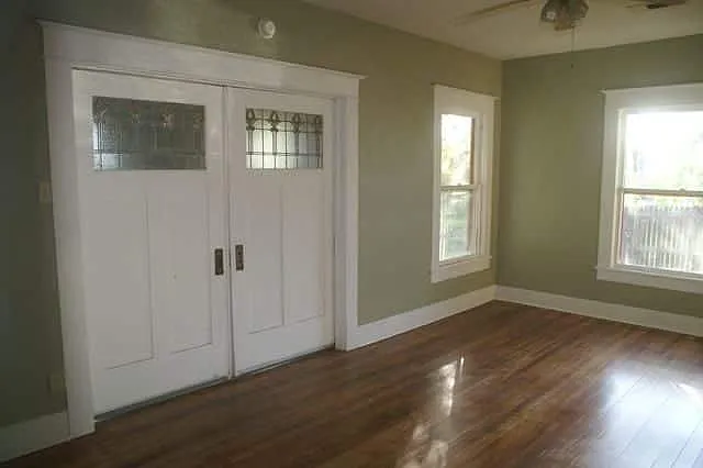 Building Photo - 1022 W Hickory St