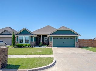 2912 NW 184th St, Edmond, OK 73012