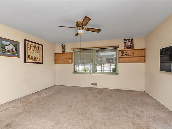 2nd image of 14537 Linden Blvd