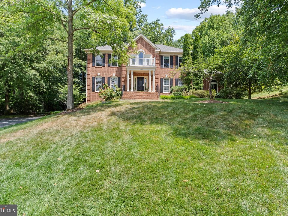 1st image of 1200 Essex Manor Ct