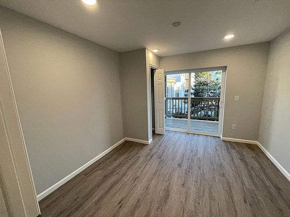 3rd image of 2406 W Thompson St #B