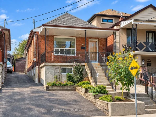 442 Northcliffe Blvd, Toronto, ON M6E 3L2