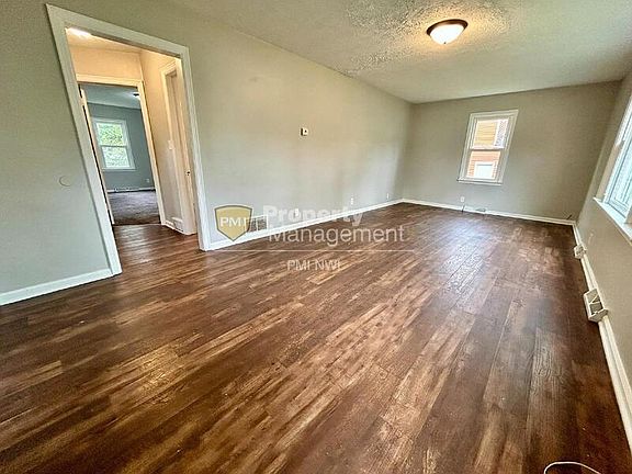 3rd image of 7318 Marshall St