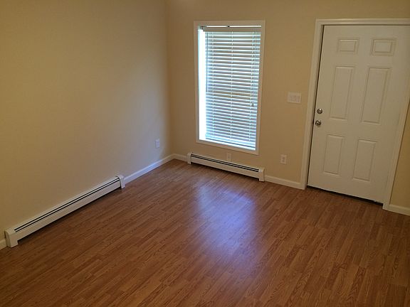 5th image of 66 Henry St APT 8