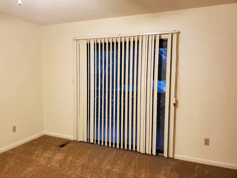 137 Brian Ct — Photo 23