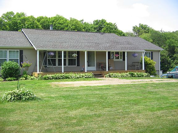2nd image of 1324 Township Road 13