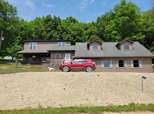 27189 Horseshoe Rd, Greeley, IA 52050