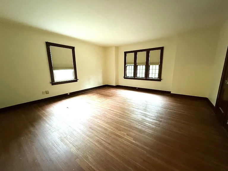 708 N Porter Ave — Photo 7