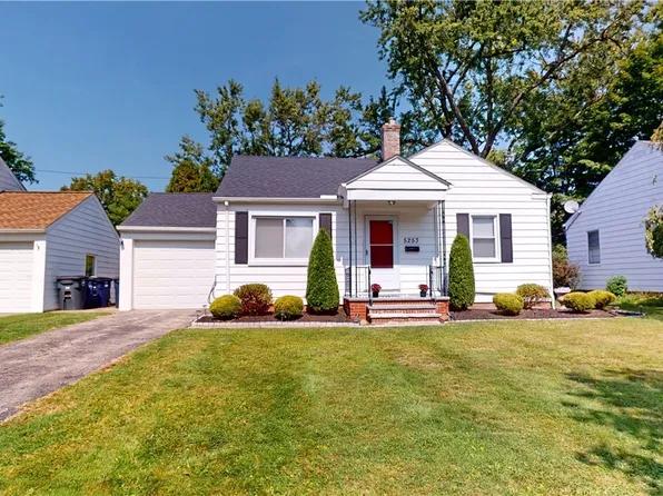 5253 Bridgewater Rd, Lyndhurst, OH 44124