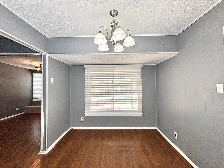 7015 Forest Pne — Photo 6
