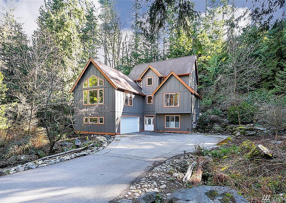 Amazing private setting and a private trail to Galbraith Mt.