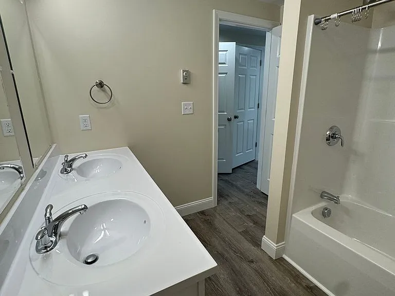 5 Pleasant St #201 — Photo 14