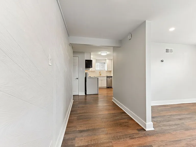 1520 Oneida St #B — Photo 14